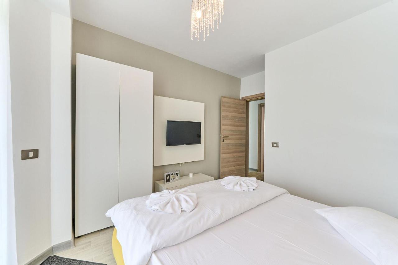 Olive Apartment In Spa N Pool Resort-Parking Mamaia Eksteriør billede