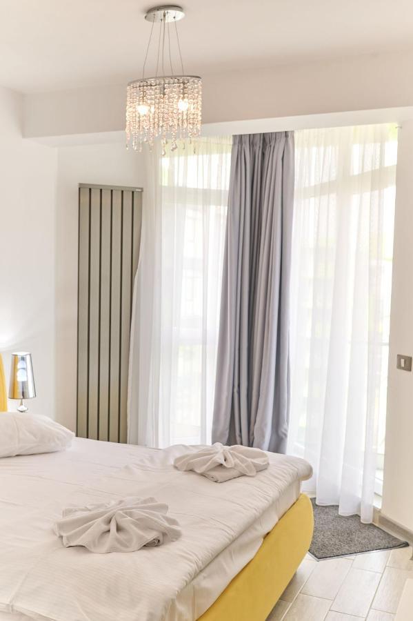 Olive Apartment In Spa N Pool Resort-Parking Mamaia Eksteriør billede